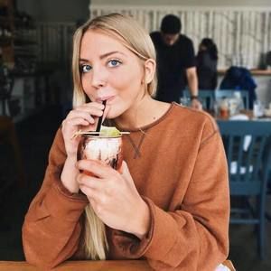 Meet your Posher, Miah